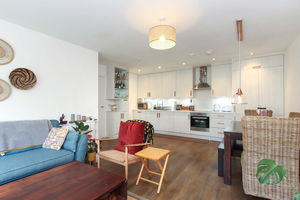 Photo 10- click for photo gallery